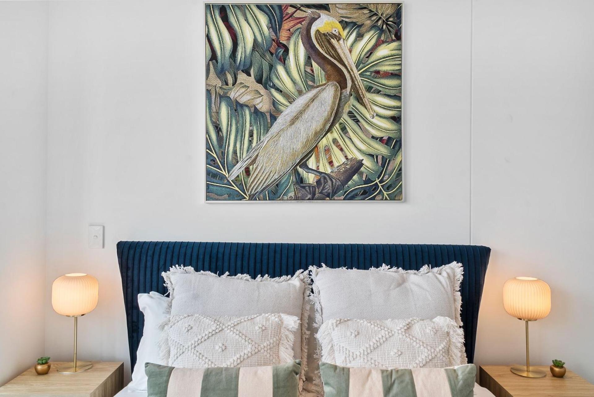 Luxury One Bedroom *